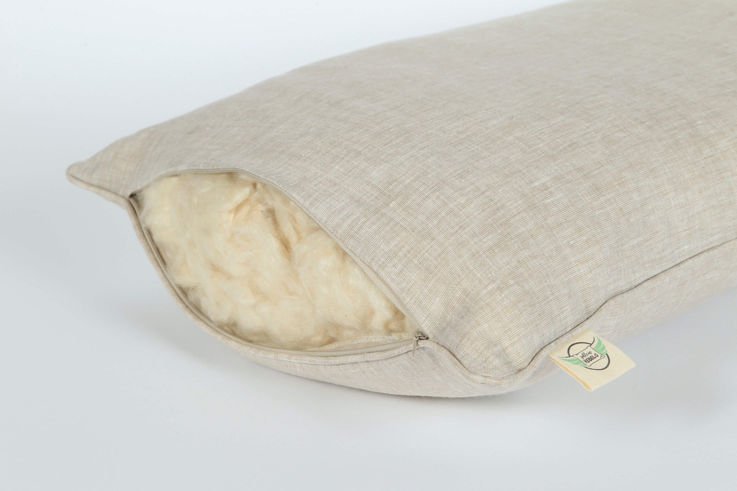 Linen Pillow - Kapok pillow - 100% organic and natural - Adjustable via zip - Zippered - Close up